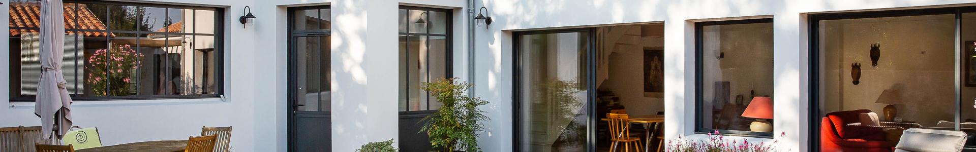 Image de couverture de Rochella Immobilier - Sidonie Lassandre